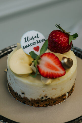 EMALE - Pistaatsia-granadilli kohupiimakoogike, 140g